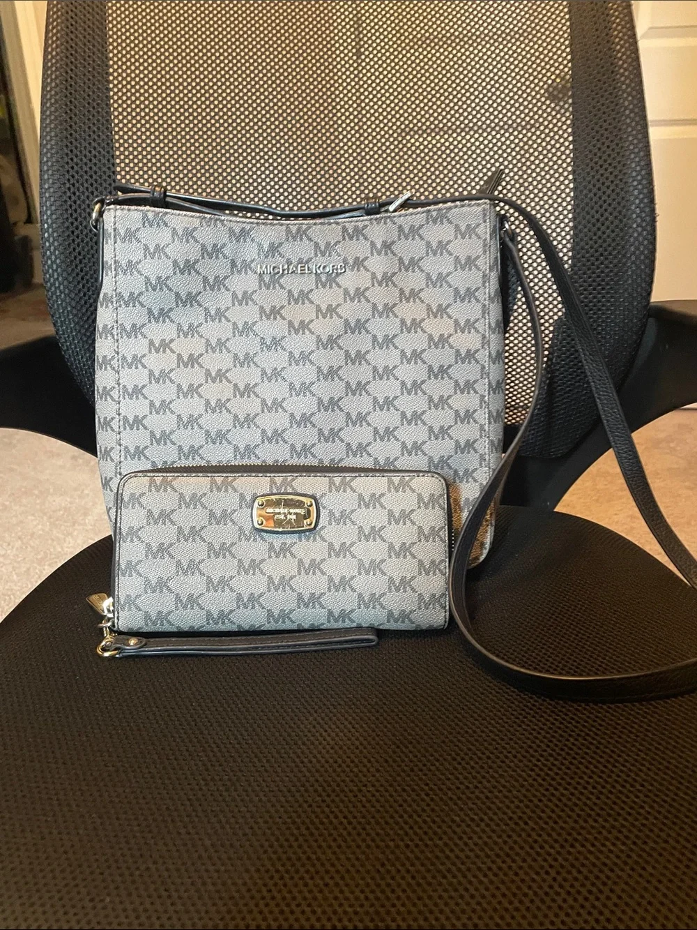 Michael Kors Gray MK Signature Crossbody with Matching Wallet